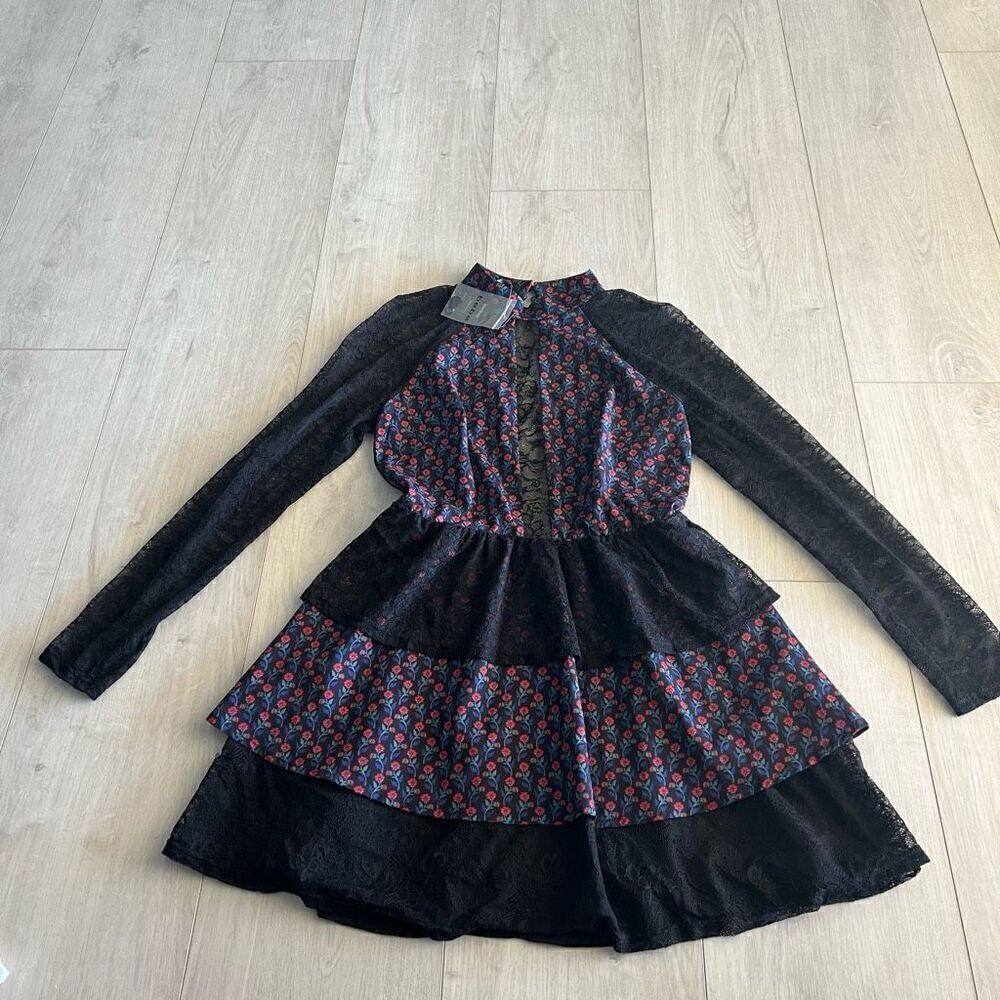 Bebe womens floral lace dress size 6